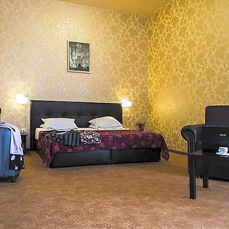 Hotel Aqualand *